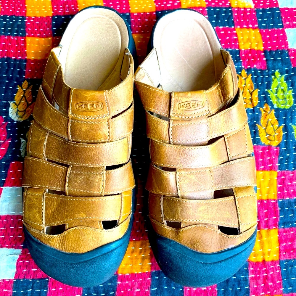 KEEN leather mules